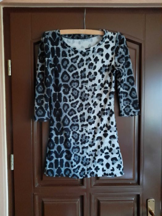 Bluza dama de toamna, doua modele de bumbac vezi descriere, marimea M