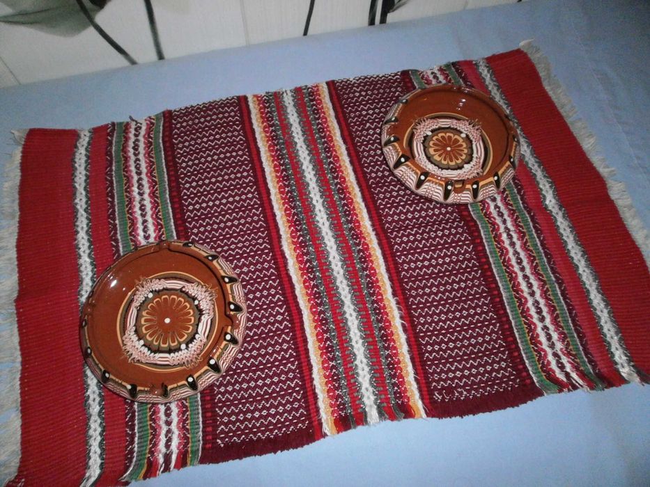 Прибори за хранене