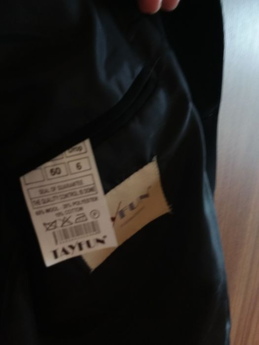 Costum barbatesc elegant