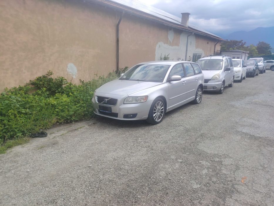 Volvo V50 1,6 HDI, Волво В50 на части!
Август 2007