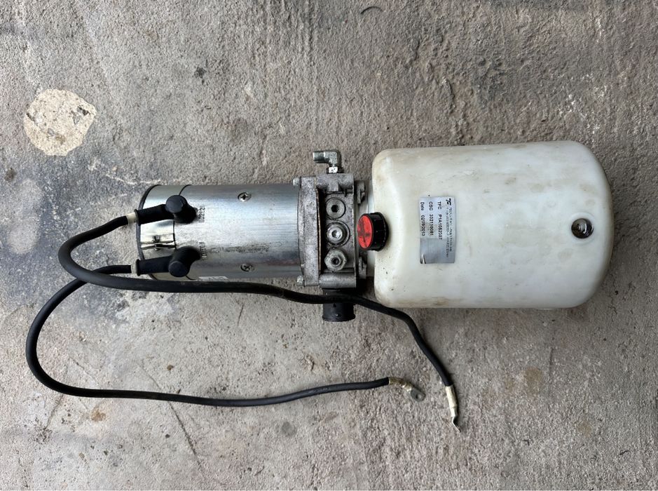 Pompă electrică hidraulică LETRIKA 3kw bazin 5 litri 24v