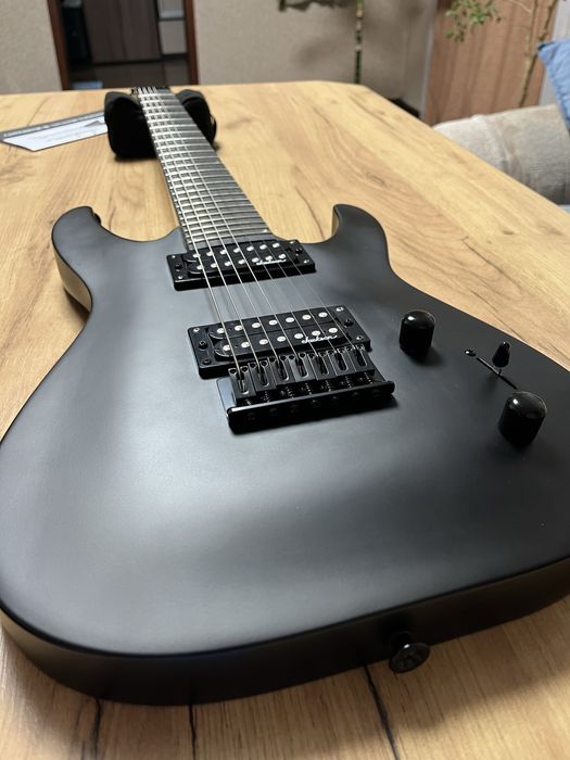 Продам новую гитару Jackson JS22-7