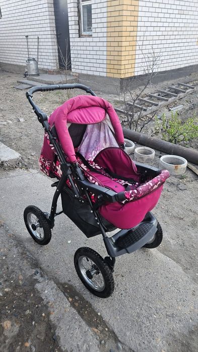 Продам коляску за 20000