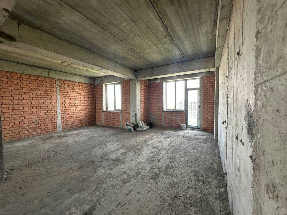 5 ком квартира в Новостройке / Бодомзар / терраса / 228 м2