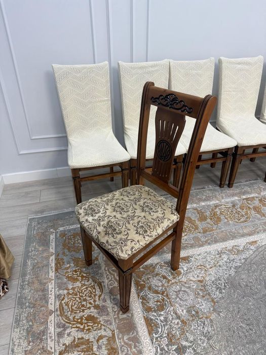 Стол и стулья 14шт