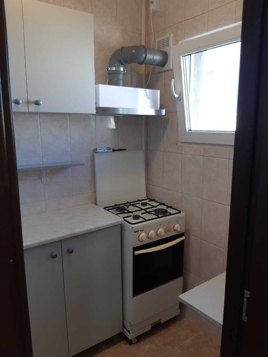 Titan, Baba Novac, Proprietar