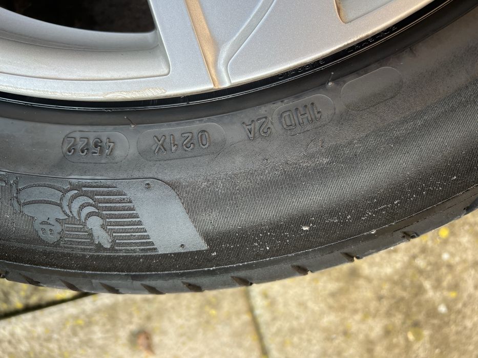 Roti de vara si iarna Doua seturi 205/55/R17 .Mega oferta.Urgent !!!