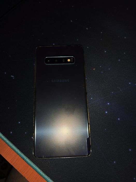Samsung Galaxy s10 plus