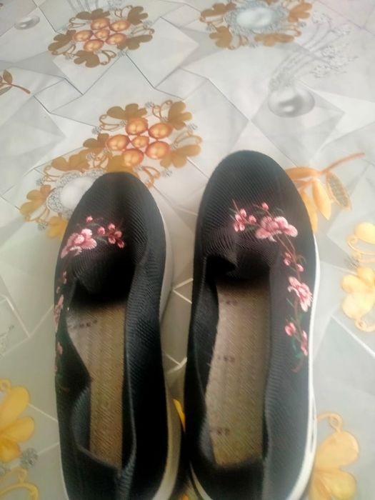 Летняя женская обувь