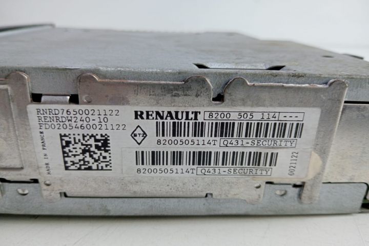 Radio CD player  8200505114 Renault Megane a 2-a generatie