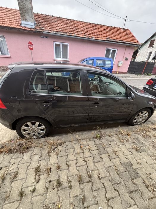 VOLKSWAGEN Golf Sportsvan 2004 — imagine 4