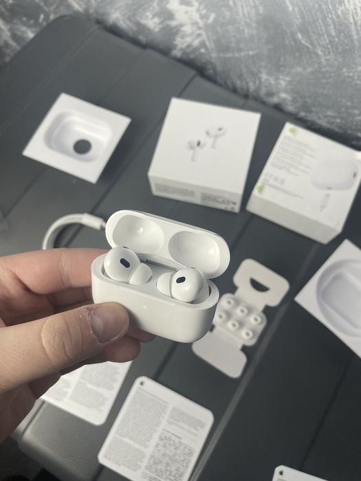 Apple AirPods Pro 2nd Generation