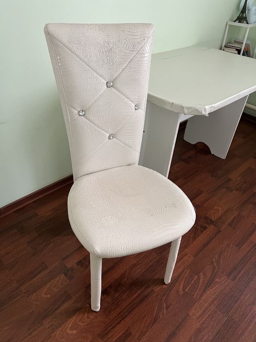 Стол со стулом (письменный/обеденный)