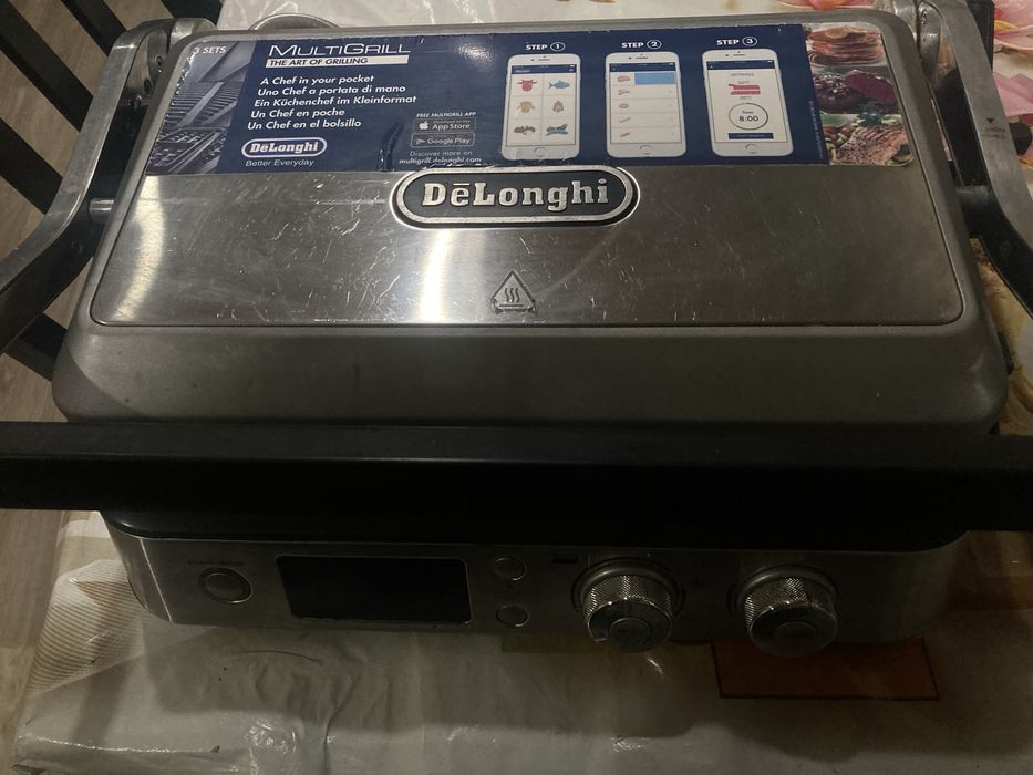 Гриль Delonghi MultiGrill CGH1012D черный, серебристый