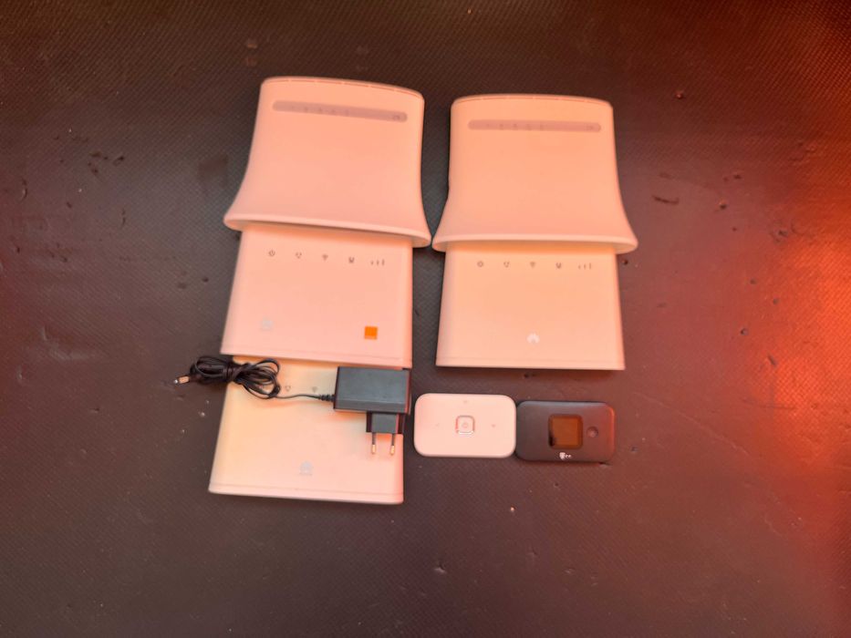 Lot routere 4G cu cartela sim 7 buc.