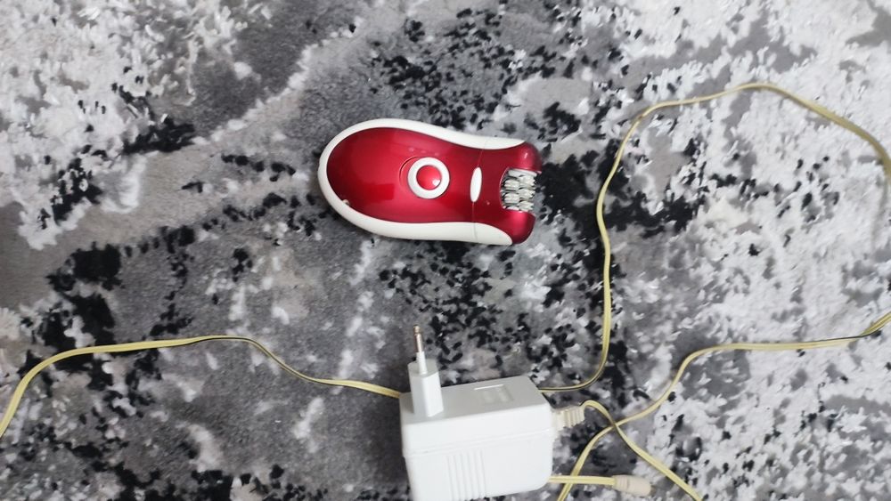 Продам эпилятор.