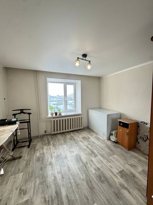 Продам квартиру Панфилова 121