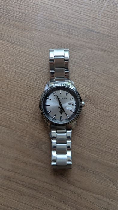 Продам часы хорошие