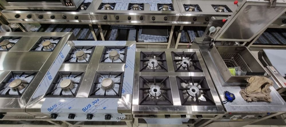 Gaz plita 6 kanforchnaya Piramoy skilat