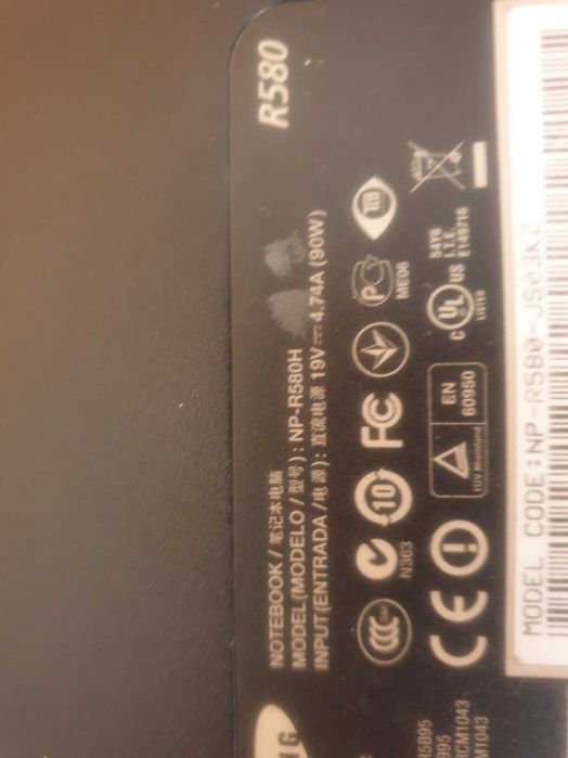 Продаю  Ноутбук Самсунг  R580 Core I5