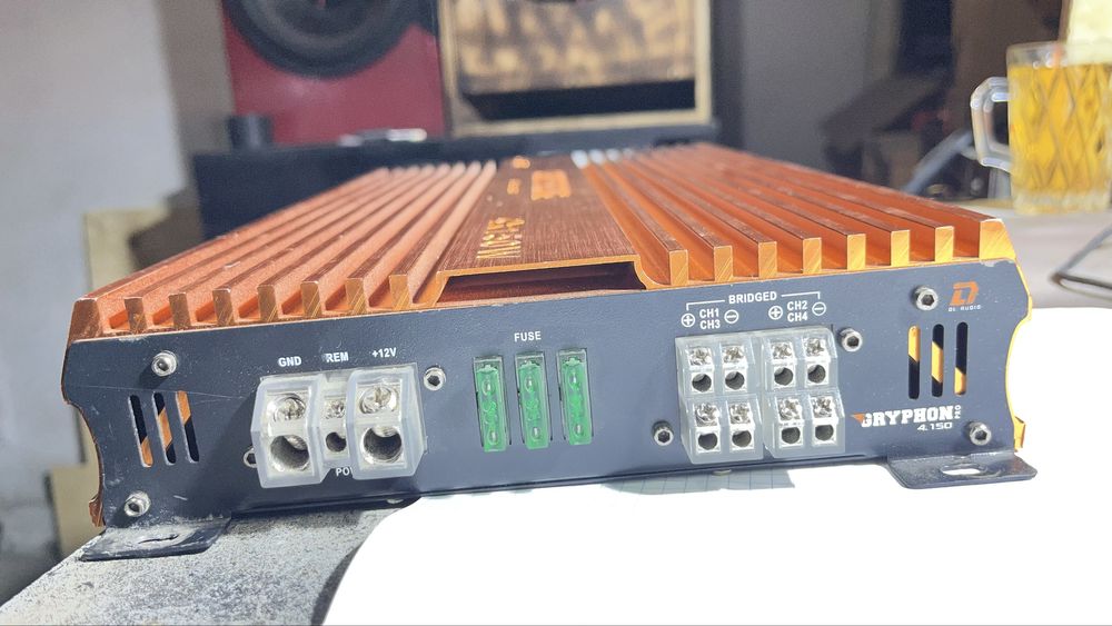 Dl Audio GRYPHON PRO 4X150