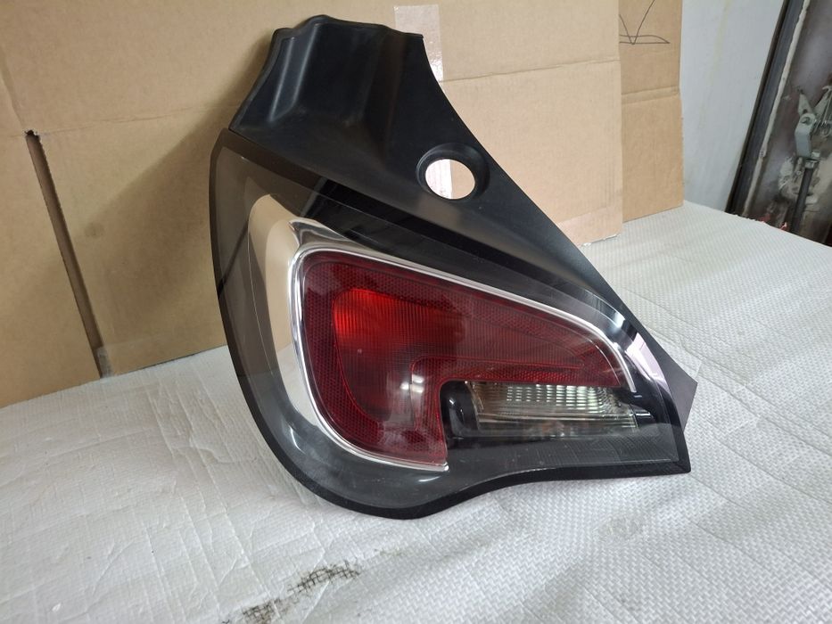 Stop stanga Opel Adam  2015