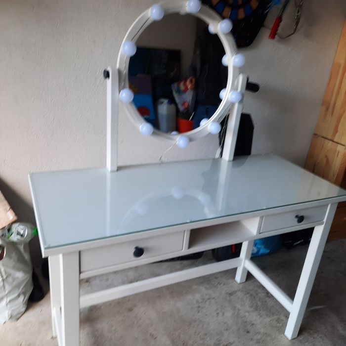 Ikea Hemnes Masa de machiaj