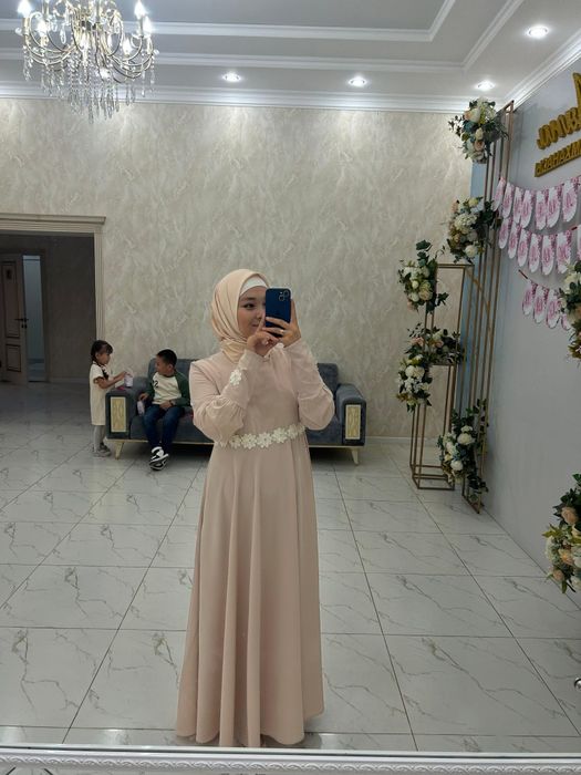 Көйлек сатылады.