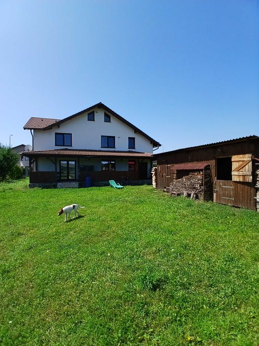 CASA RUSTICA + teren 1000 +1000 mp, cartier rezidential in mijocul naturii