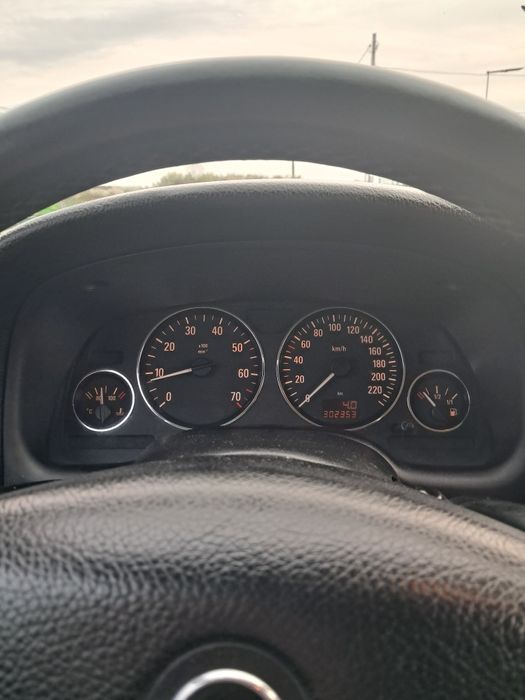 Vând Opel Astra G hatchback