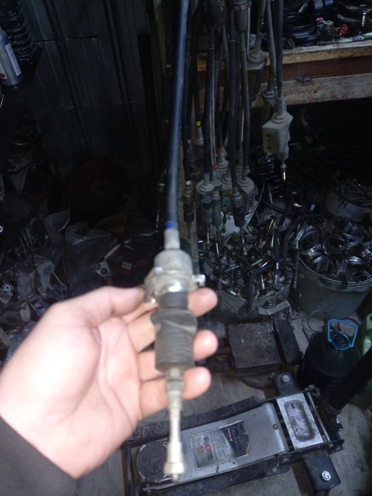 Трос селектора на АКПП Субару