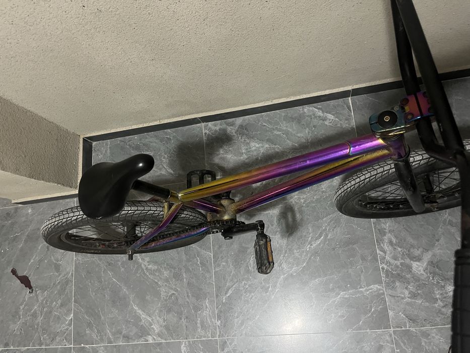 BMX, цвет Oil Slick