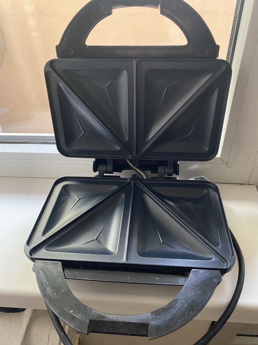 Сендвичница Tefal