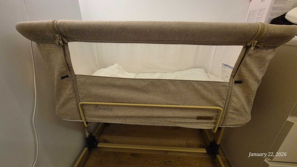 Бебешка мини кошара с падаща страна KikkaBoo - Amaris, Beige