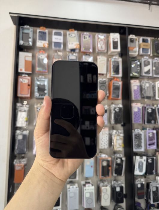 Iphone 15 Black Korobka dok ideal