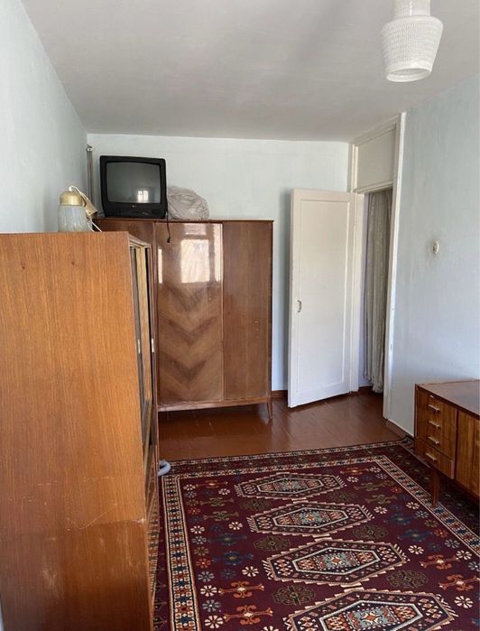 Продам 2 комнатную квартиру