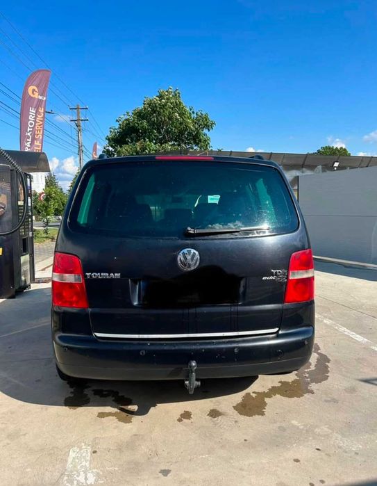 Vând Vw Touran din 2006