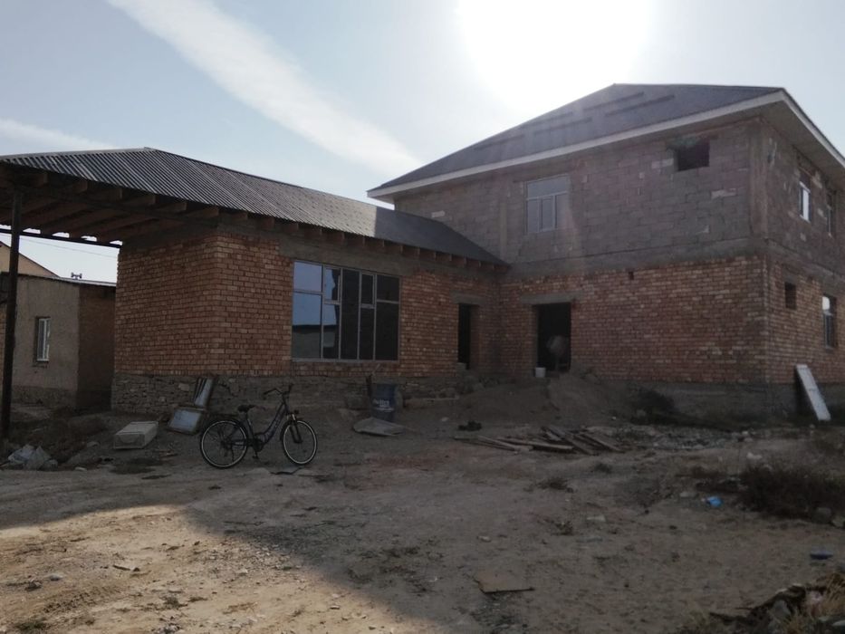 Недостроенный дом