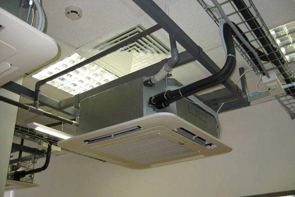 Ремонт Чиллеров и кондиционеров фанкойлов монтаж, обслуживание