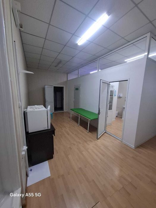 Сдается офис 1- этаж с ремонтом срочна.