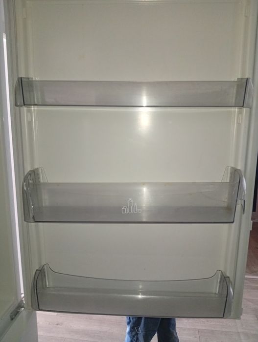 Продается Холодильник