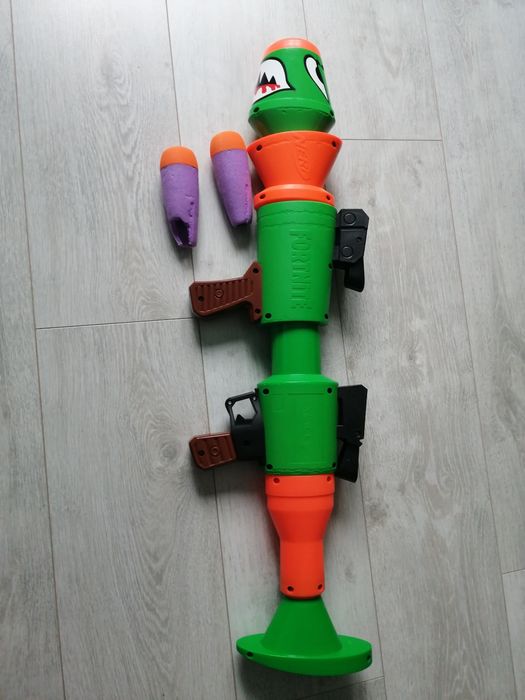 NERF Fortnite бластер базука