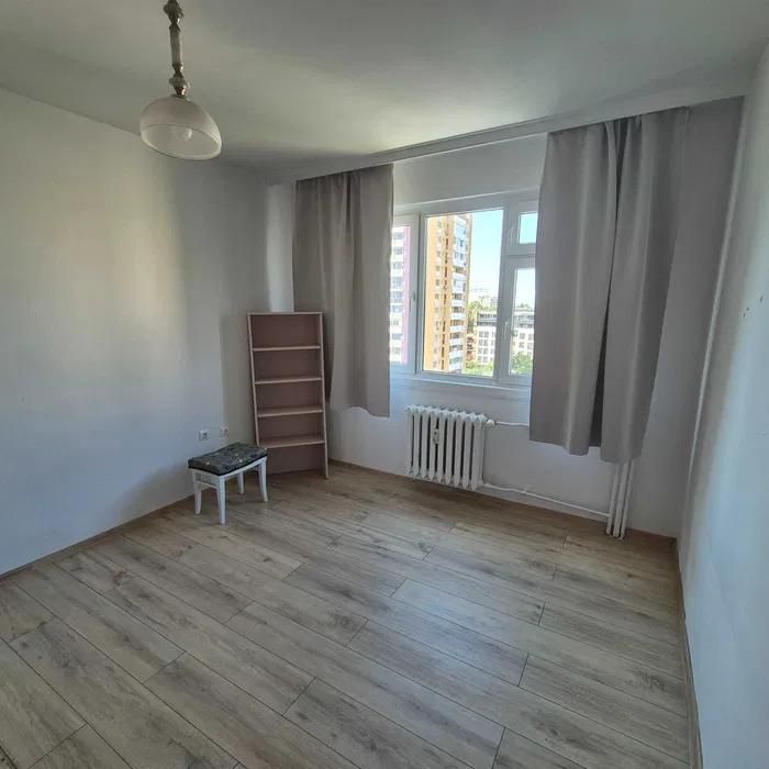 Дава се под наем Тристаен апартамент в София, Изток - 100 кв.м за 750 € - Снимка #11