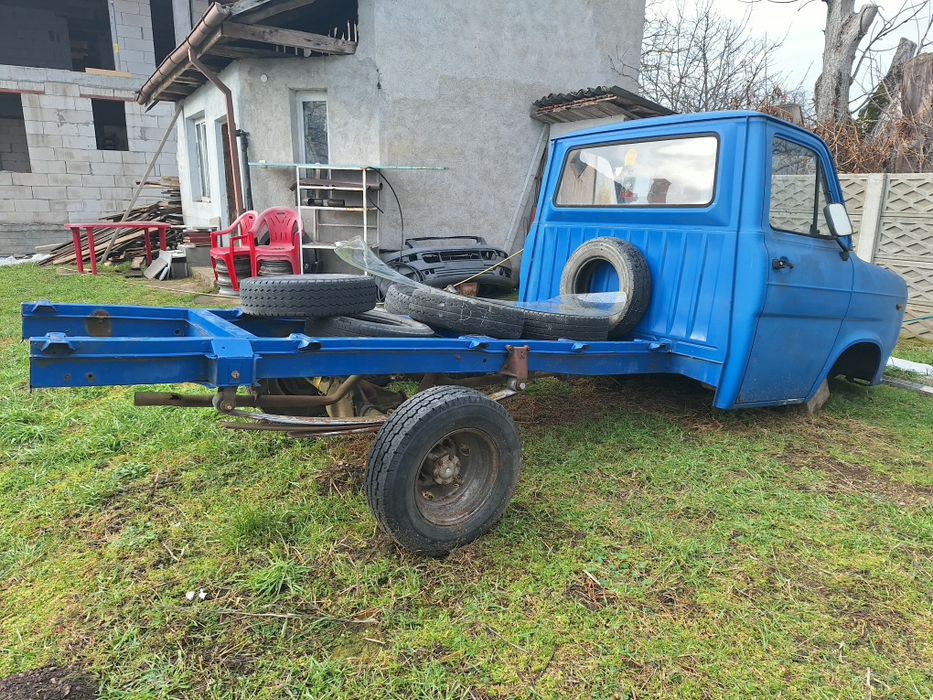 Ford transit pentru piese  1980