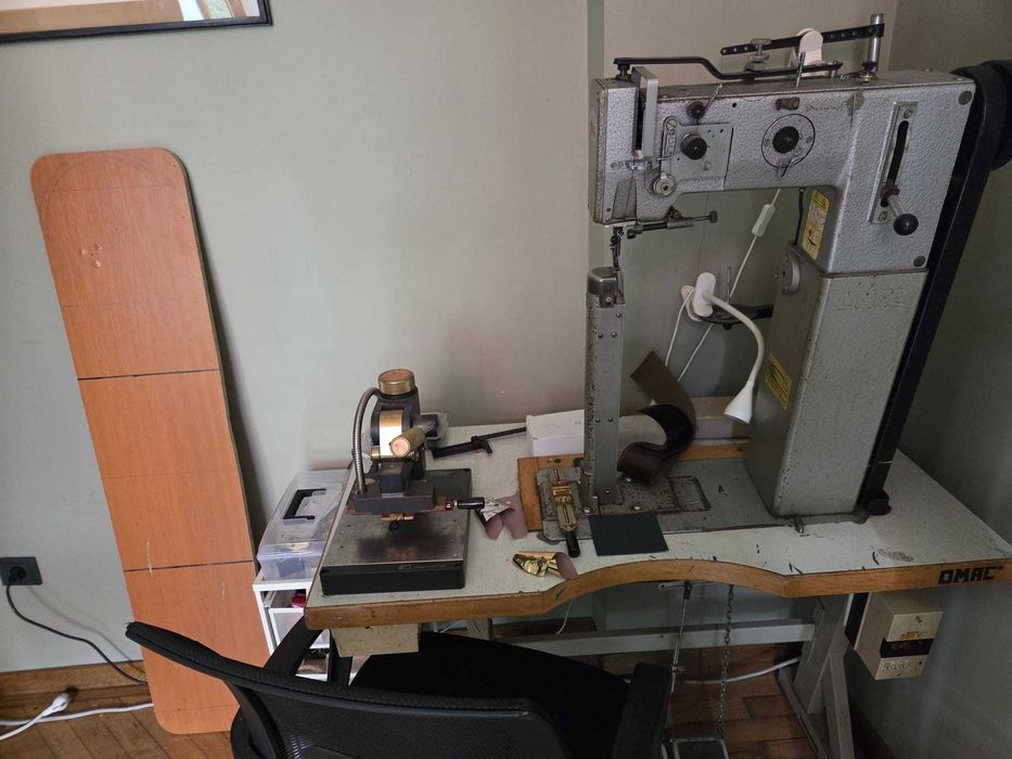 Masina industrială gata de lucru pentru marochinărie OMAC