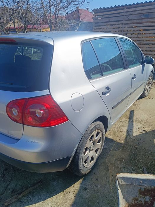 Vand golf 5 stare perfecta de functionare