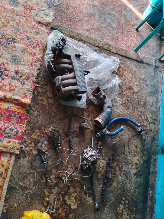 Продам Ауди 100 с 4 запчасти