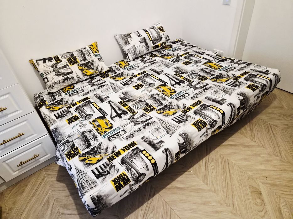 Vand canapea 3 locuri extensibila