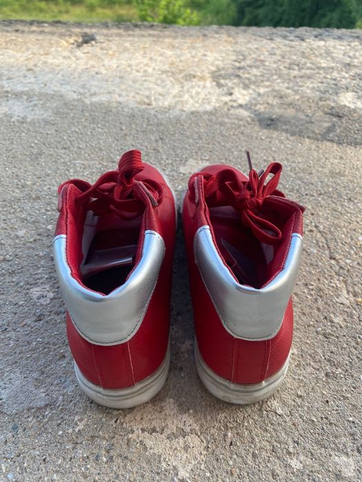 Дамски маратонки