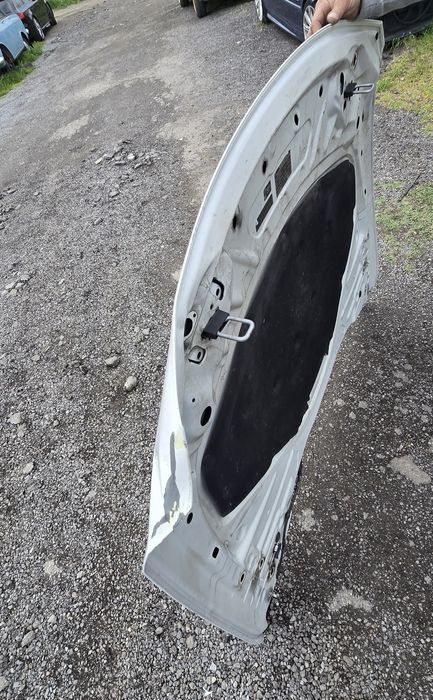 Капак за BMW F30 с лек удар